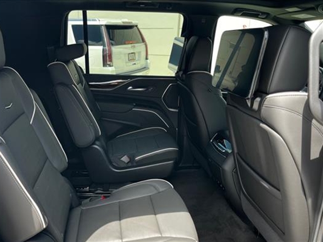 new 2024 Cadillac Escalade ESV car, priced at $100,185