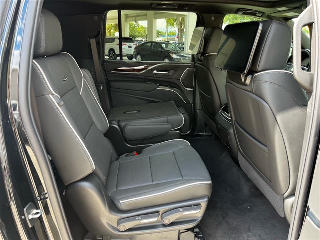 new 2024 Cadillac Escalade ESV car, priced at $105,885