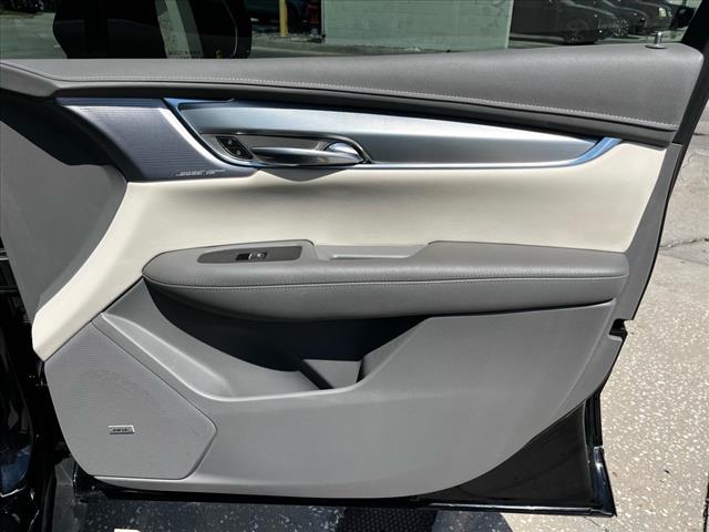 used 2021 Cadillac XT5 car, priced at $31,998