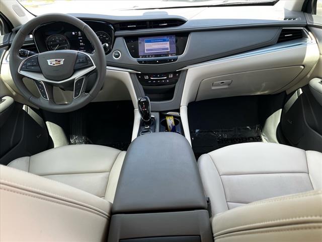 used 2021 Cadillac XT5 car, priced at $31,998