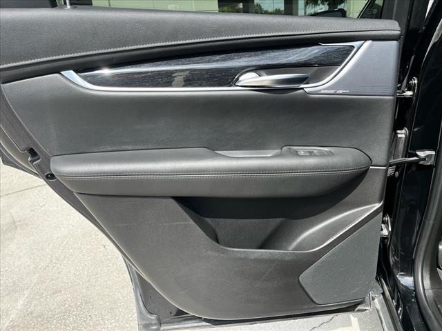 used 2023 Cadillac XT5 car, priced at $37,592