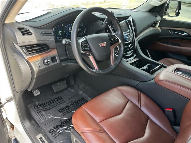 used 2020 Cadillac Escalade ESV car, priced at $42,979