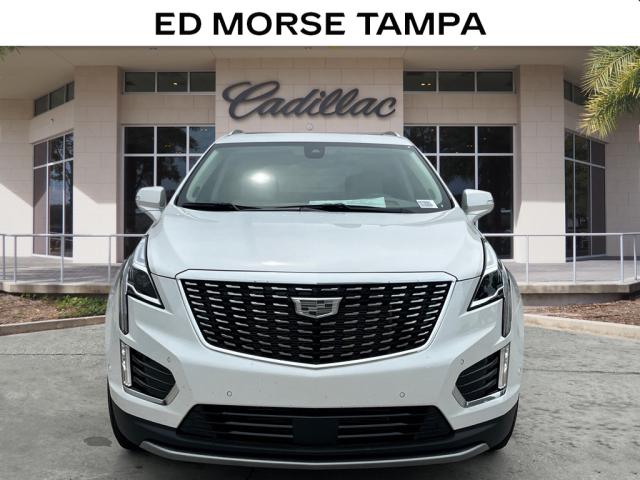 new 2024 Cadillac XT5 car