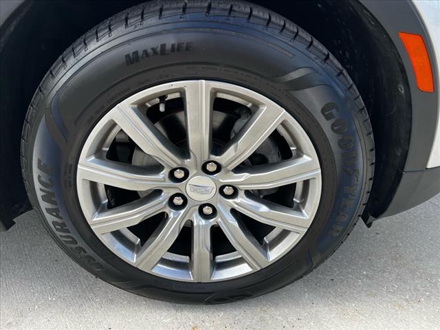 used 2019 Cadillac XT4 car, priced at $23,996