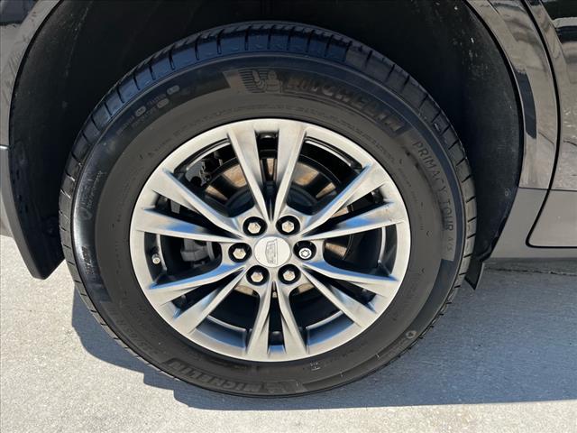 used 2021 Cadillac XT5 car, priced at $31,998