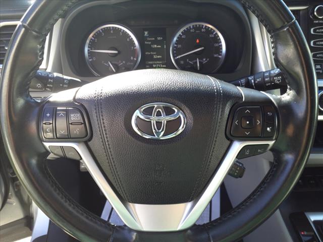 used 2018 Toyota Highlander car, priced at $25,800