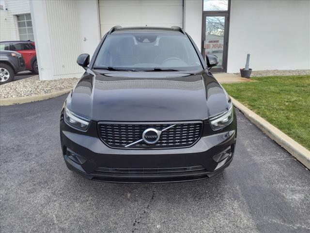 used 2020 Volvo XC40 car, priced at $27,000