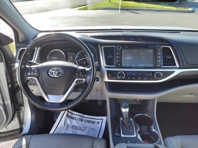 used 2018 Toyota Highlander car, priced at $25,800