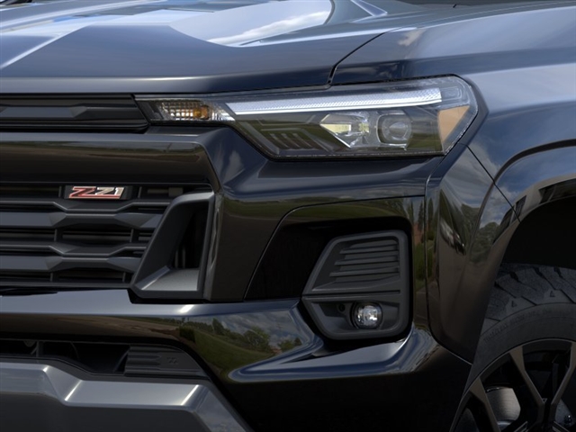 new 2024 Chevrolet Colorado car, priced at $45,180