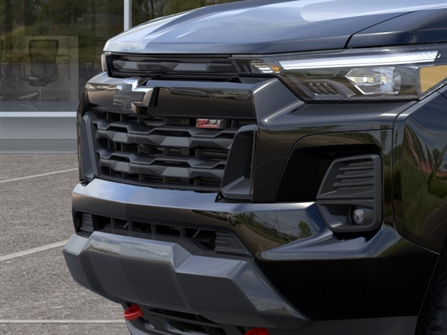 new 2024 Chevrolet Colorado car, priced at $45,180