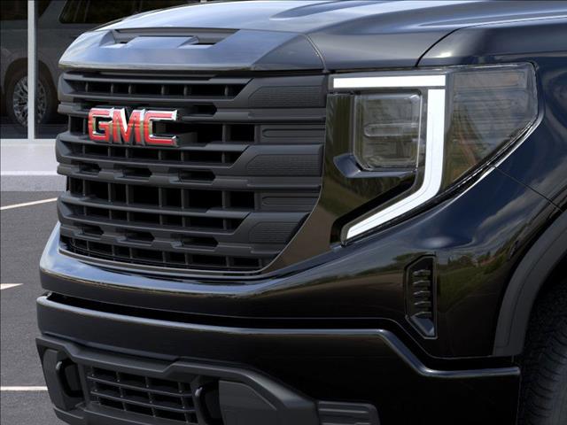 new 2025 GMC Sierra 1500 car, priced at $47,125