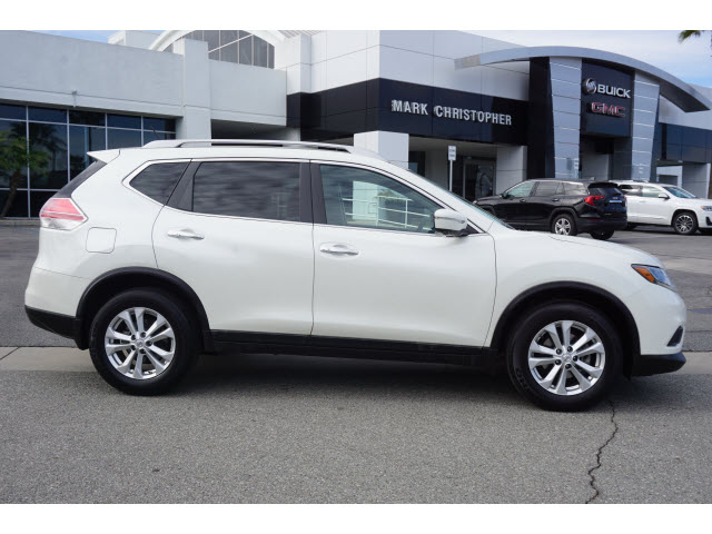 used 2015 Nissan Rogue car, priced at $13,500