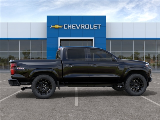 new 2024 Chevrolet Colorado car, priced at $45,180