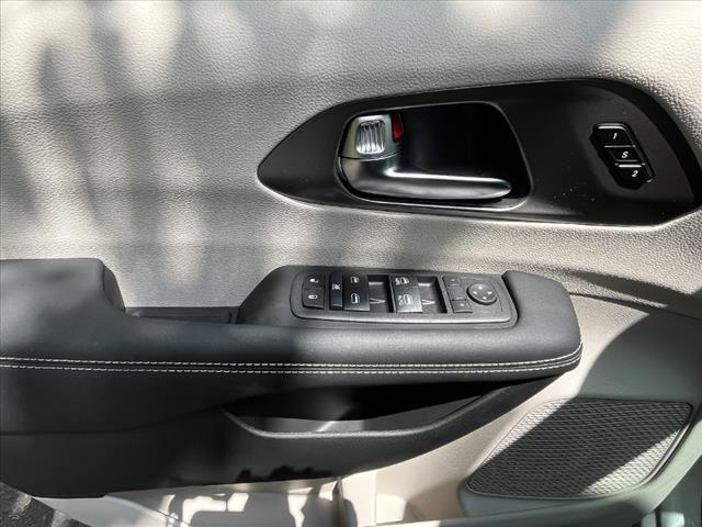 new 2024 Chrysler Pacifica car, priced at $47,135