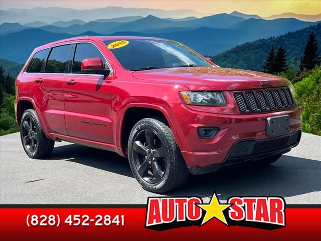 used 2015 Jeep Grand Cherokee car, priced at $17,355