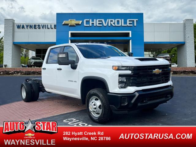 new 2024 Chevrolet Silverado 3500HD CC car, priced at $63,833