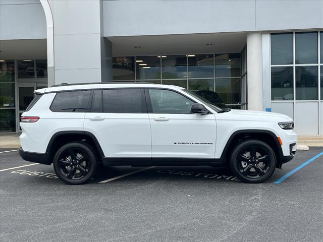 new 2024 Jeep Grand Cherokee L car, priced at $47,738