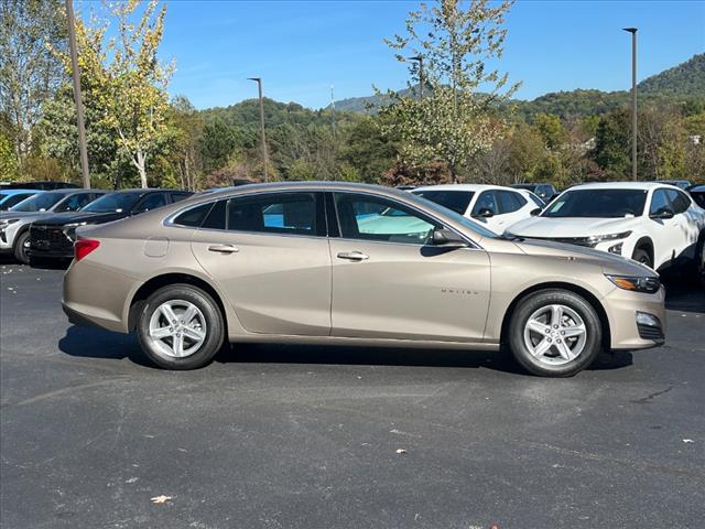 new 2025 Chevrolet Malibu car, priced at $27,245