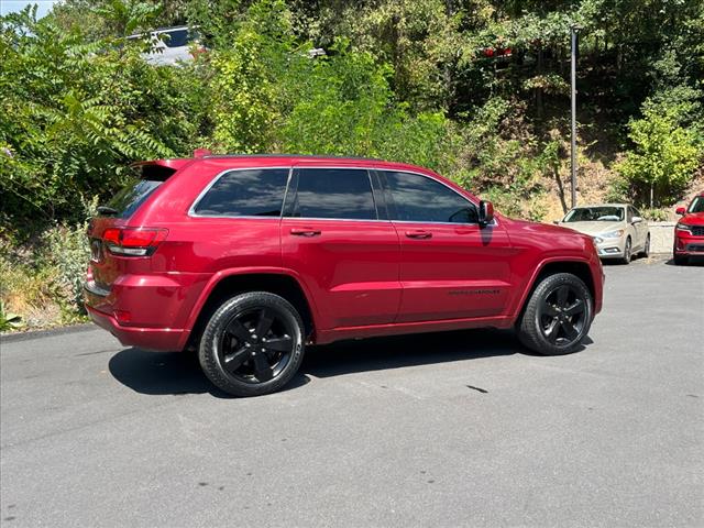 used 2015 Jeep Grand Cherokee car, priced at $17,355