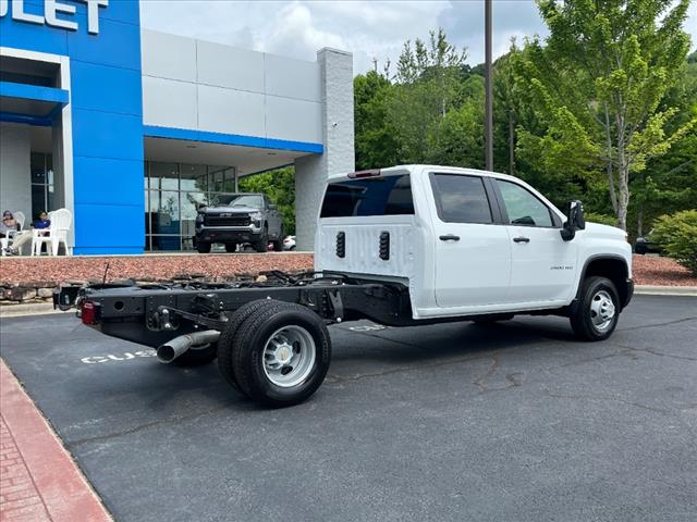 new 2024 Chevrolet Silverado 3500HD CC car, priced at $63,833