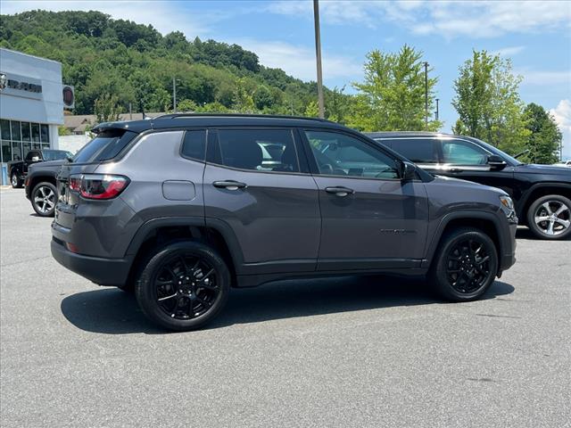 new 2024 Jeep Compass car, priced at $32,476