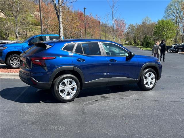 new 2024 Chevrolet Trax car, priced at $21,890