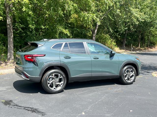 new 2025 Chevrolet Trax car, priced at $24,985