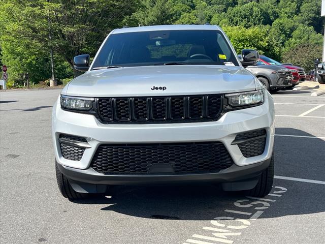 new 2024 Jeep Grand Cherokee car, priced at $46,238