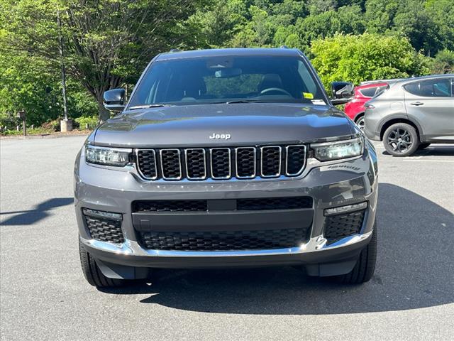 new 2024 Jeep Grand Cherokee L car, priced at $49,238