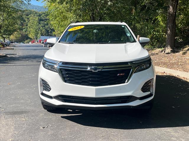 used 2023 Chevrolet Equinox car, priced at $27,550