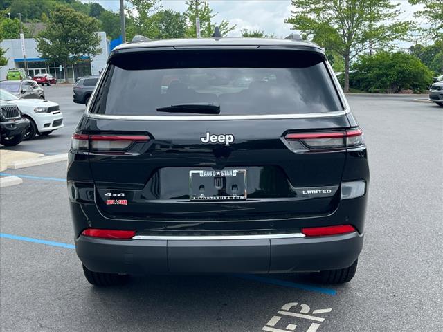 new 2024 Jeep Grand Cherokee L car, priced at $49,238