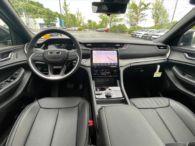 new 2024 Jeep Grand Cherokee L car, priced at $51,238