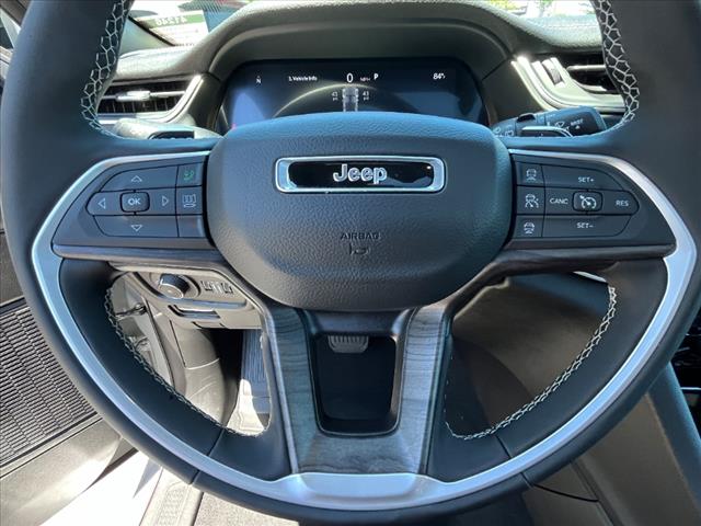 new 2024 Jeep Grand Cherokee car, priced at $50,351