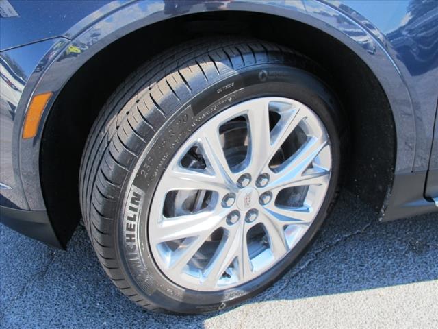 used 2018 Cadillac XT5 car, priced at $24,995