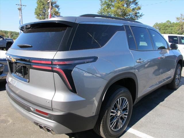 new 2024 Chevrolet Traverse car