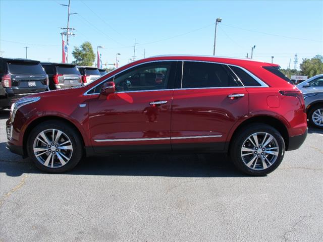 used 2020 Cadillac XT5 car, priced at $26,864