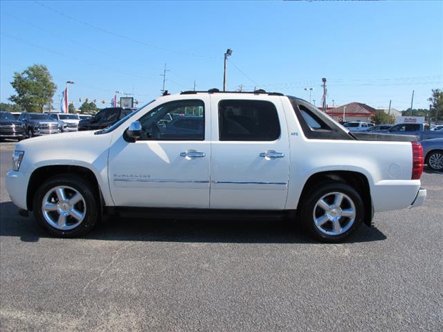 used 2011 Chevrolet Avalanche car, priced at $16,832