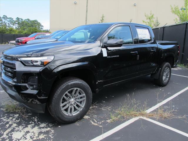 new 2024 Chevrolet Colorado car, priced at $40,635