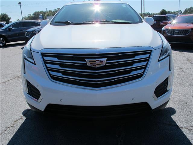 used 2018 Cadillac XT5 car, priced at $17,820