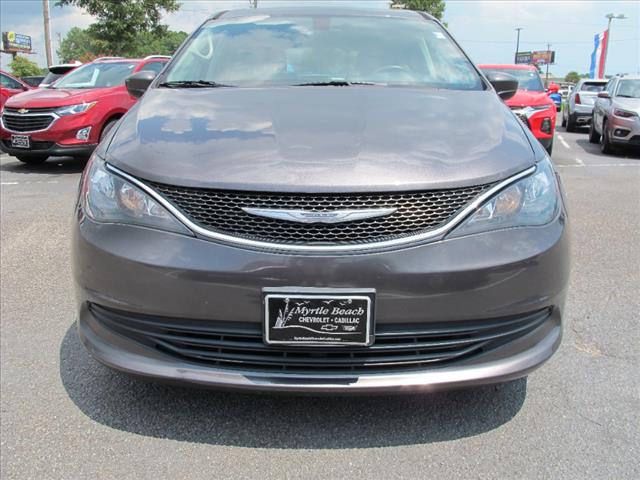 used 2017 Chrysler Pacifica car, priced at $12,995