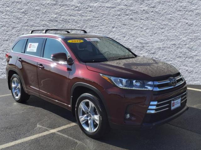 used 2019 Toyota Highlander car