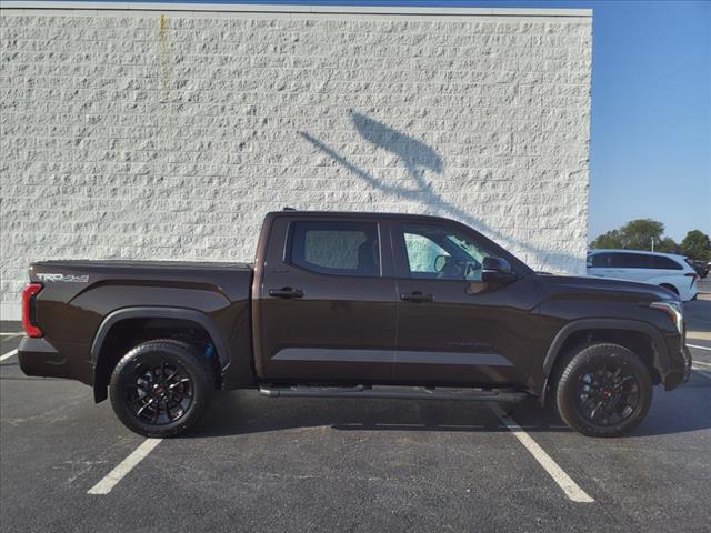 new 2024 Toyota Tundra car