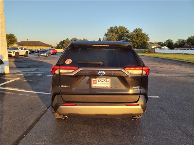 new 2024 Toyota RAV4 Hybrid car