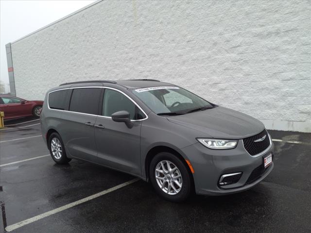 used 2022 Chrysler Pacifica car