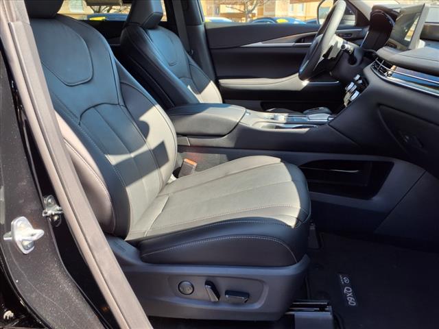 new 2025 INFINITI QX60 car, priced at $61,080