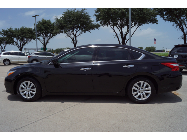 used 2017 Nissan Altima car