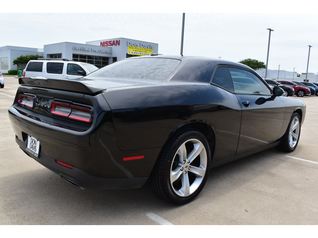 used 2018 Dodge Challenger car