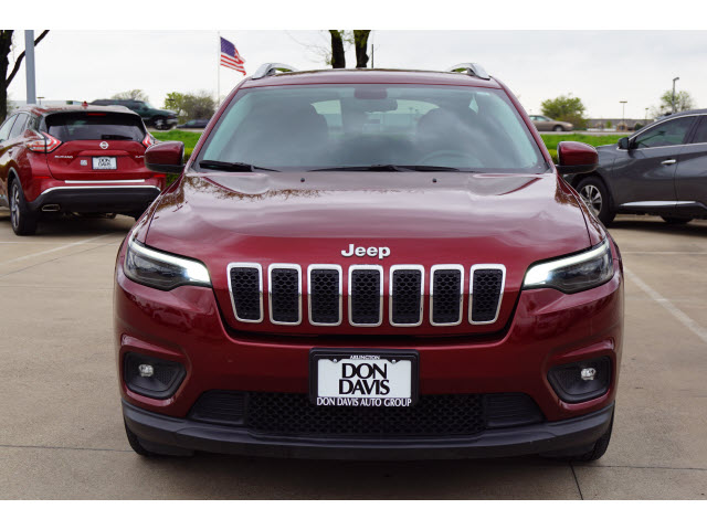 used 2019 Jeep Cherokee car