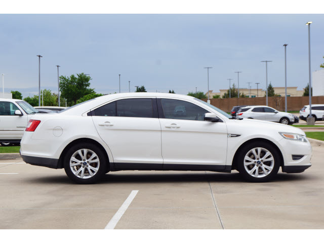 used 2012 Ford Taurus car