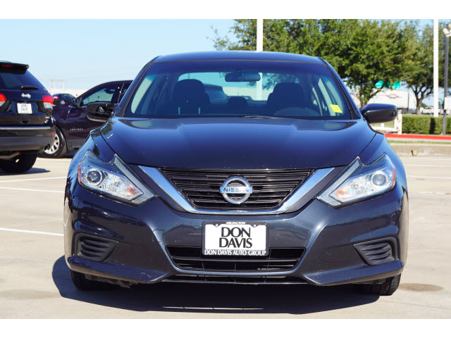 used 2017 Nissan Altima car